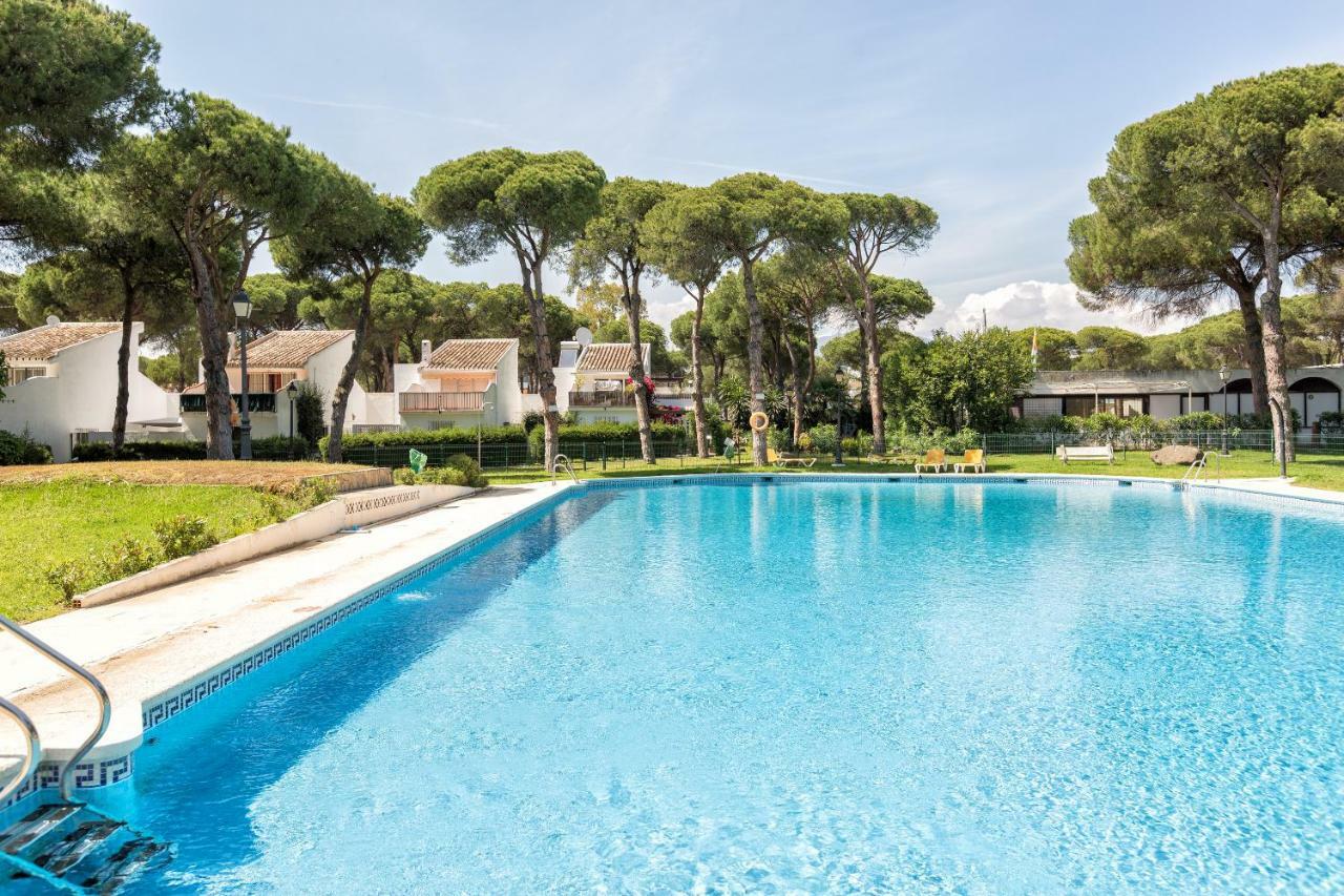 Beachside Cosy Apartment With Pool Estepona Eksteriør billede